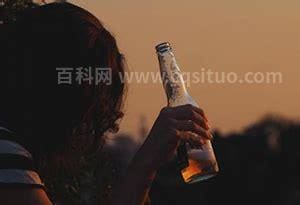 女生一般能喝几瓶啤酒 女生的酒量