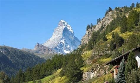 阿尔卑斯山海拔多少米