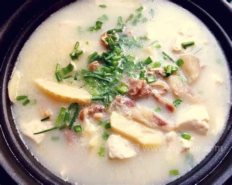 河蚌豆腐汤的做法