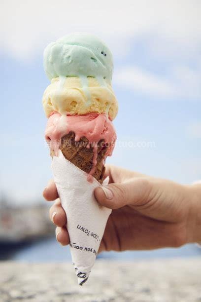 冰淇淋在夏天多久融化