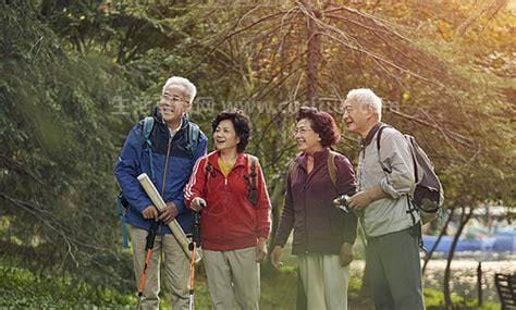 老年人旅游有半票优惠吗，一般景区都有(老年人半价购票教程)