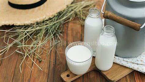 牛奶为什么被称为液体面包，两者营养