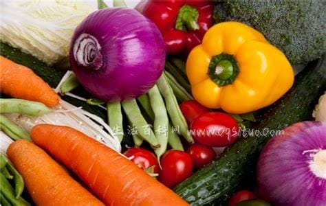 养胃护胃5种蔬菜,西红柿/白菜/胡萝卜/苦瓜/黄瓜