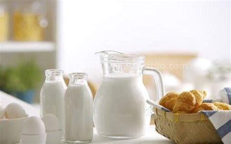 坚持喝牛奶半年的变化，身体长高长壮和皮肤变好了优质