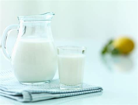 生牛乳是什么意思它与纯牛奶有什么