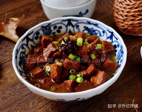 炖牛肉放什么调料最香还容易烂，有丁