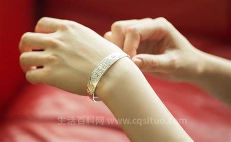 女性戴银手镯千万不要戴在左手，可能会带来不好的后果优质