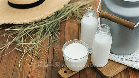 牛奶为什么被称为液体面包，与面包有着相似的营养成分和功能优质