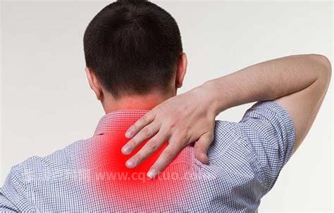 后背疼痛要警惕的三种病，可能是颈椎