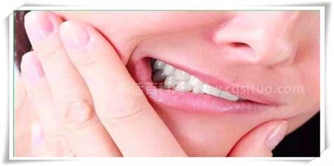 大牙后面牙龈肿痛怎么办