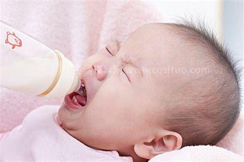 3个多月宝宝不爱吃奶怎么办